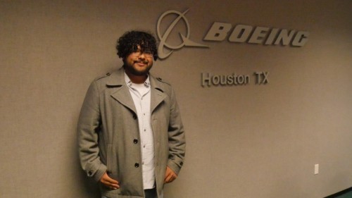 Photo-JoseRamirez-UHCL-Boeing-KA